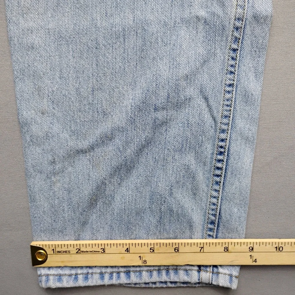 Levis 550 Relaxed Fit Jeans Mens 36x30 Light Wash Blue Denim Y2K